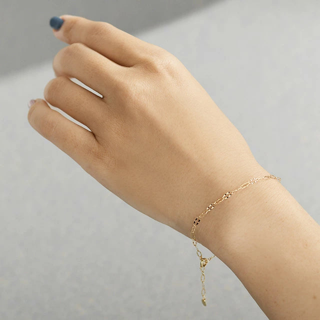 チェーンブレスレット