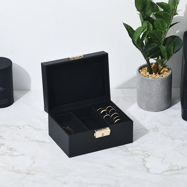 ジュエリーボックス シックブラック S（鍵付き）