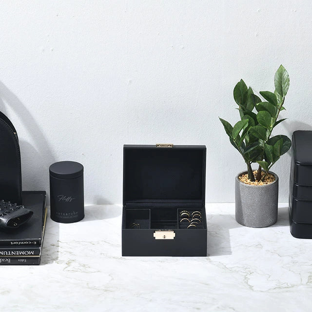 ジュエリーボックス シックブラック S（鍵付き）