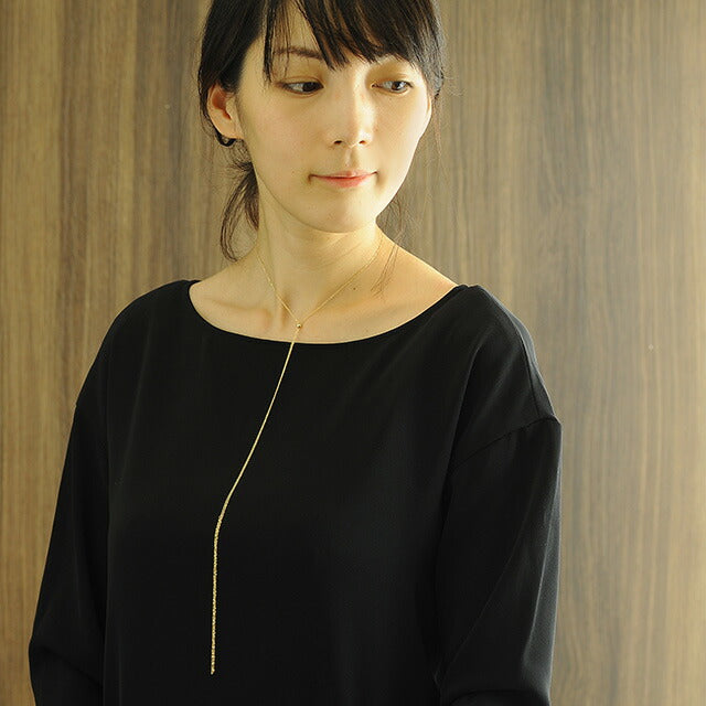 ロングネックレス
