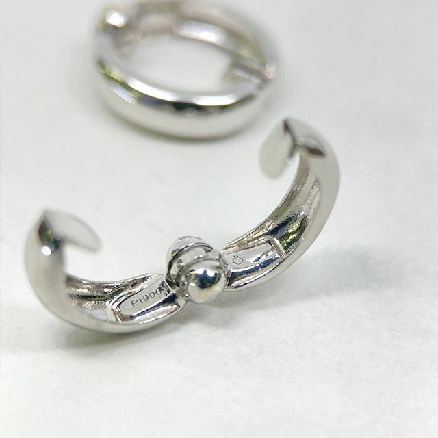 プラチナイヤリング