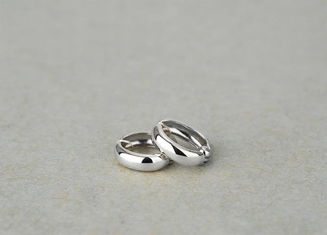 プラチナイヤリング