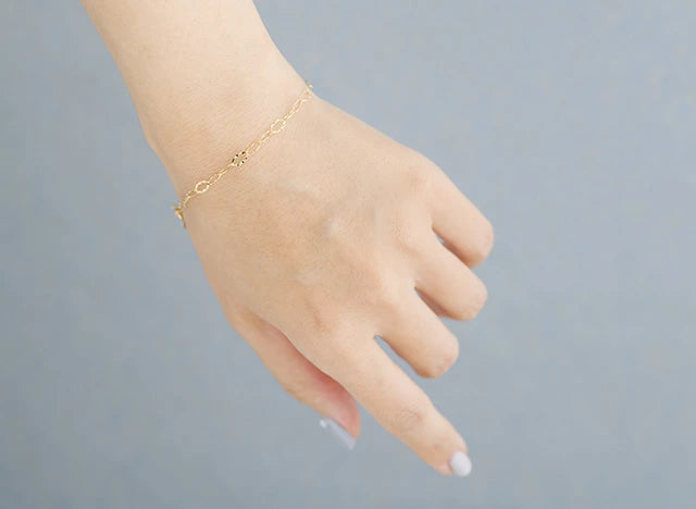 チェーンブレスレット