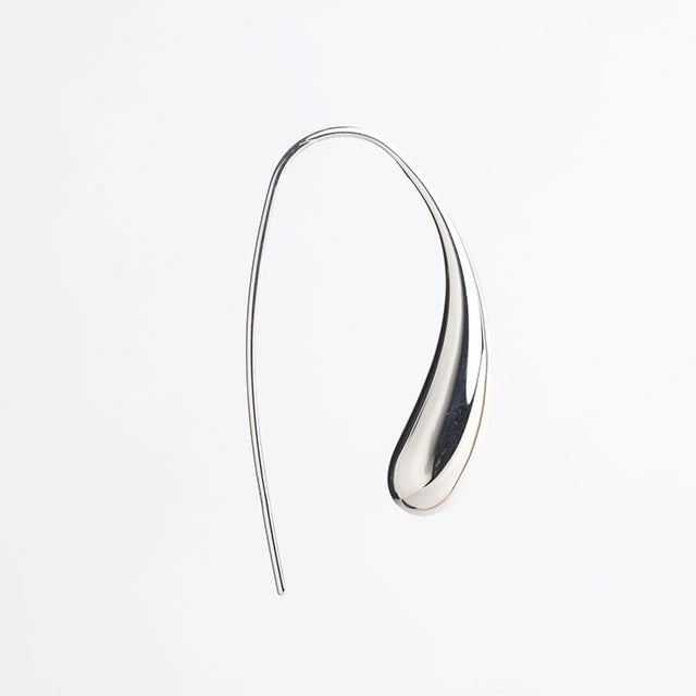 プラチナ フックピアス