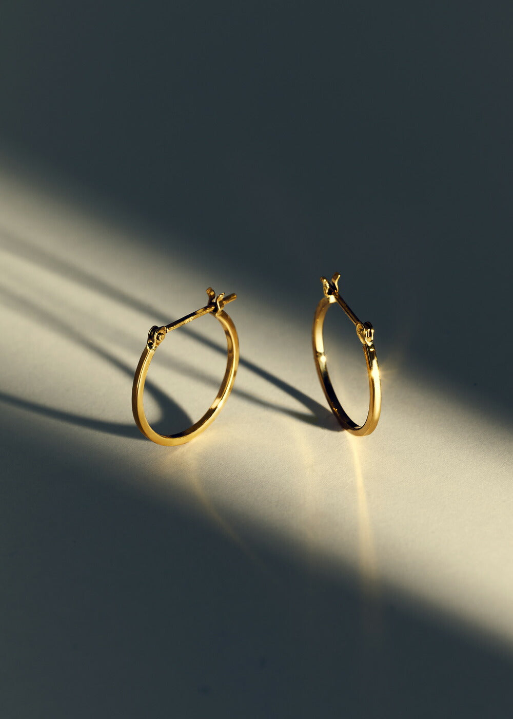 K18フープピアス -Flat Hoop Pierce-｜43-8201