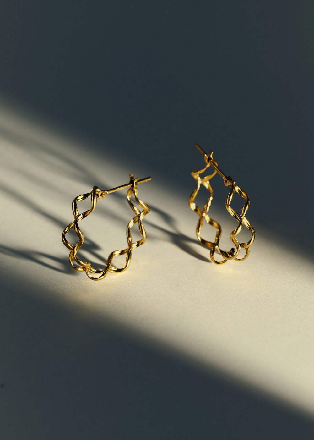 K18フープピアス-Intertwine Hoop Pierce-｜43-8203