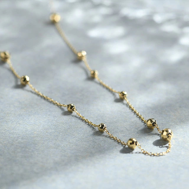 ロングネックレス